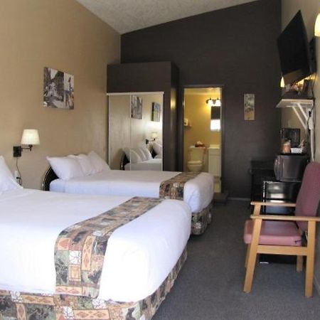 Bear Country Inn And Suites Mountain View Exteriér fotografie