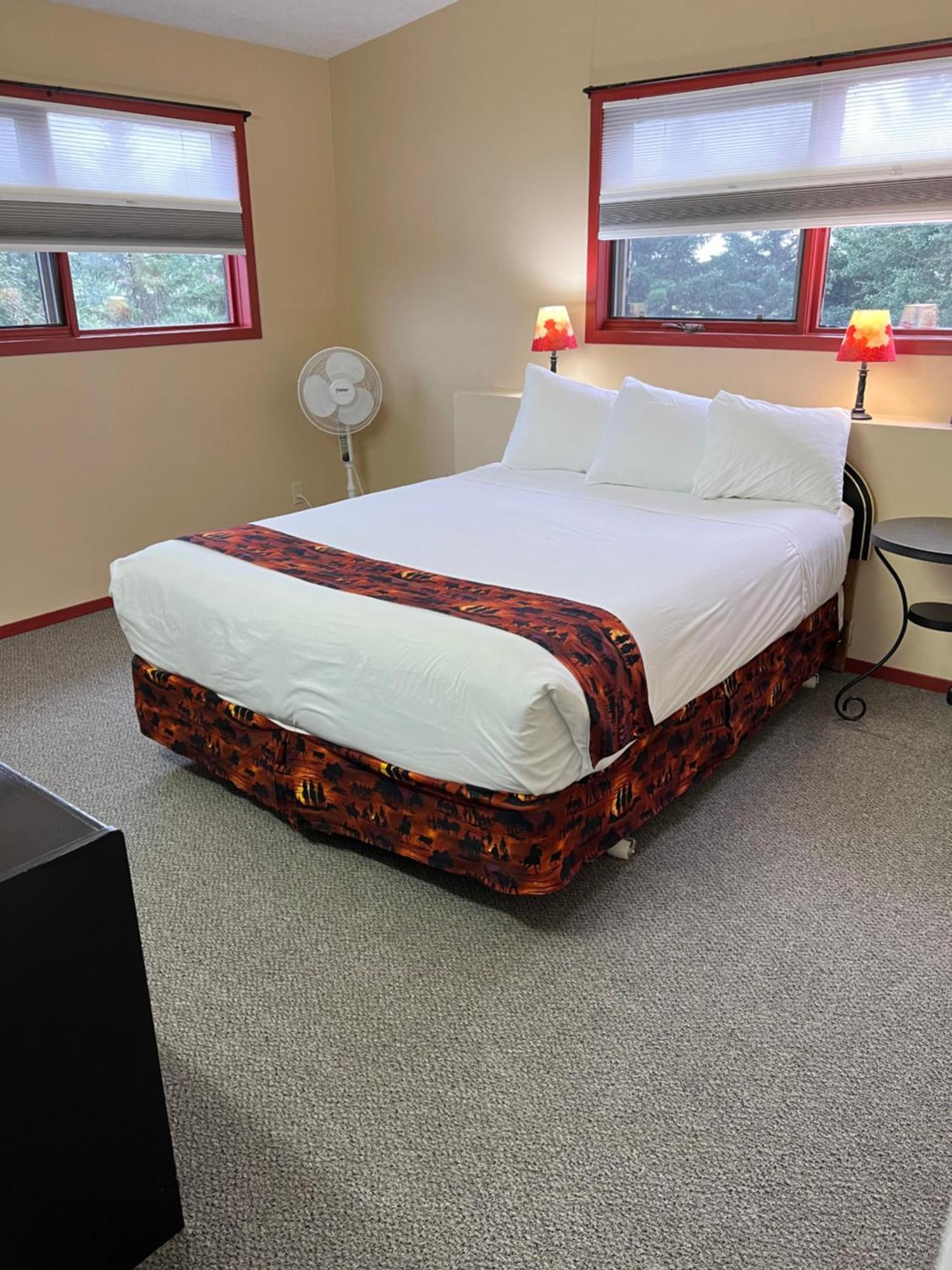 Bear Country Inn And Suites Mountain View Exteriér fotografie